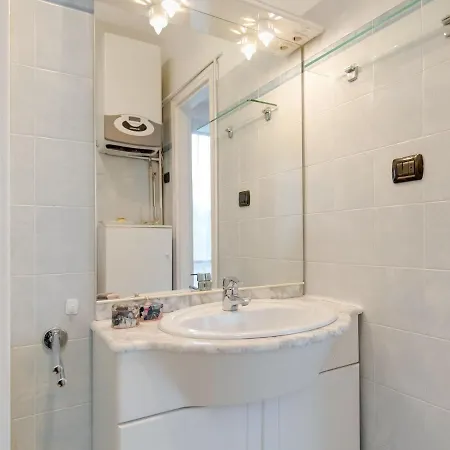 Via Flesia Appartaments Apartman San Remo